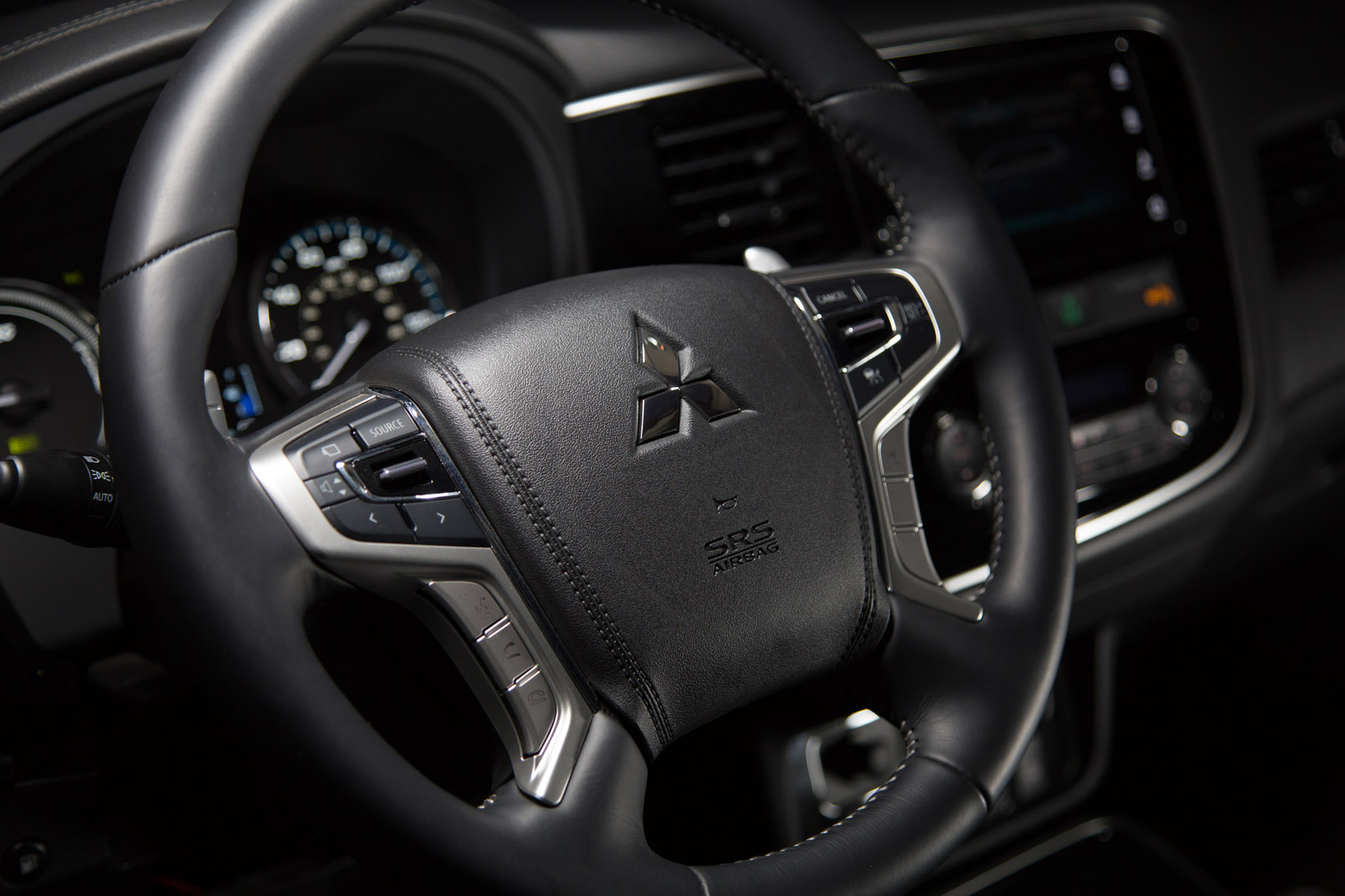 Quick Take 2018 Mitsubishi Outlander Phev Automobile